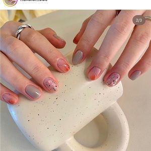 Meet your Posher, Chloe